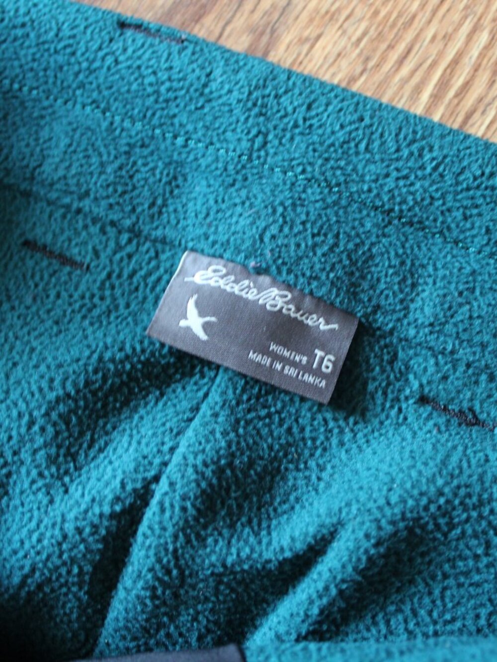 Eddie Bauer Women's Fleece Lined Pants - Picture 3 of 3